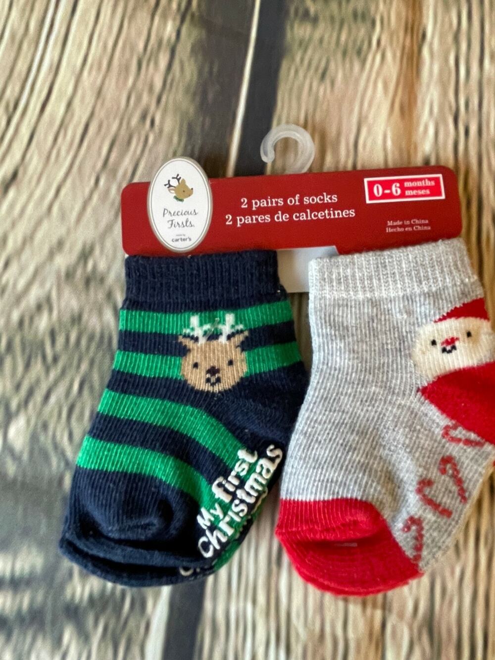 Christmas Socks Carter's 2 pair Santa Reindeer Newborn NEW Great Gift